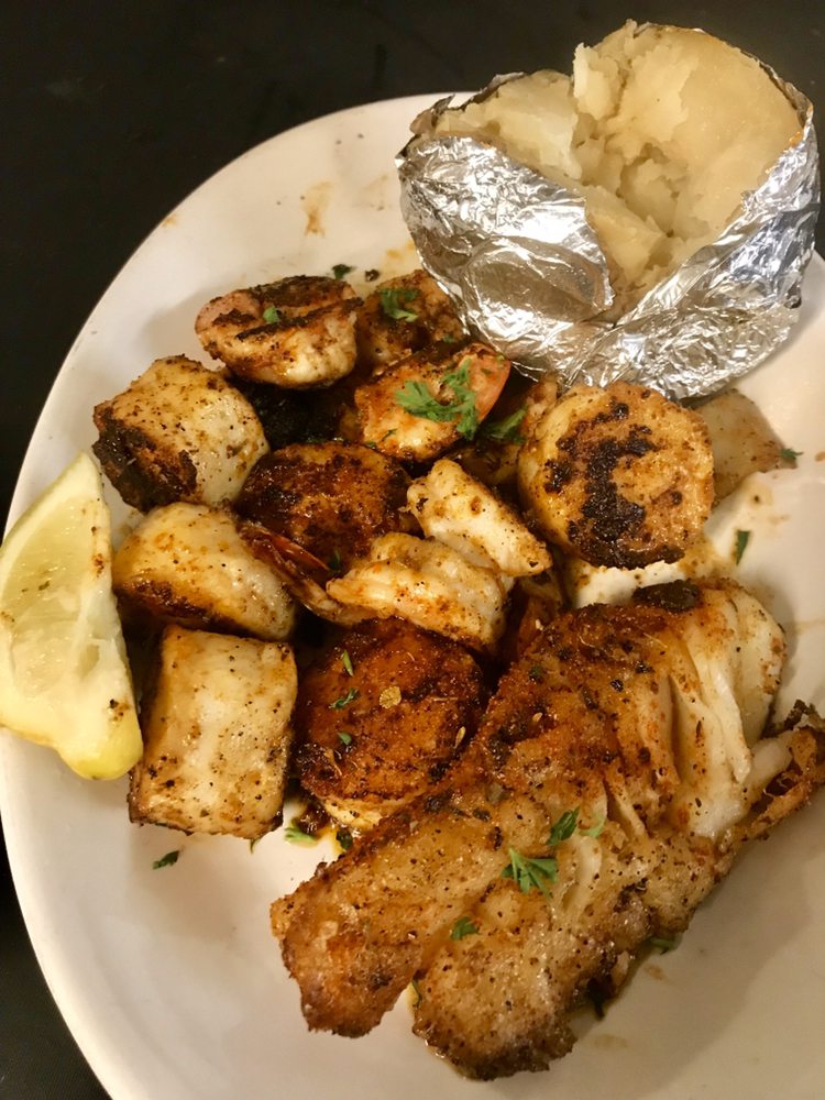 Catfish Deweys 4003 N Andrews Ave, Fort Lauderdale