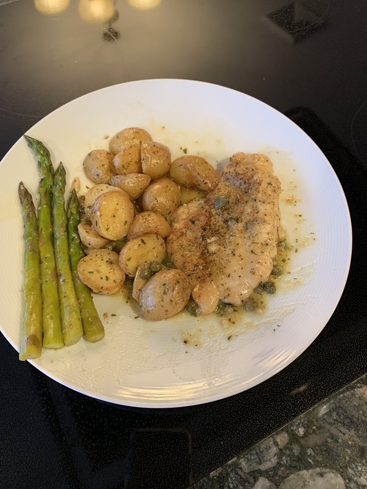 Fishtales On 33rd 3355 NE 33rd St, Fort Lauderdale