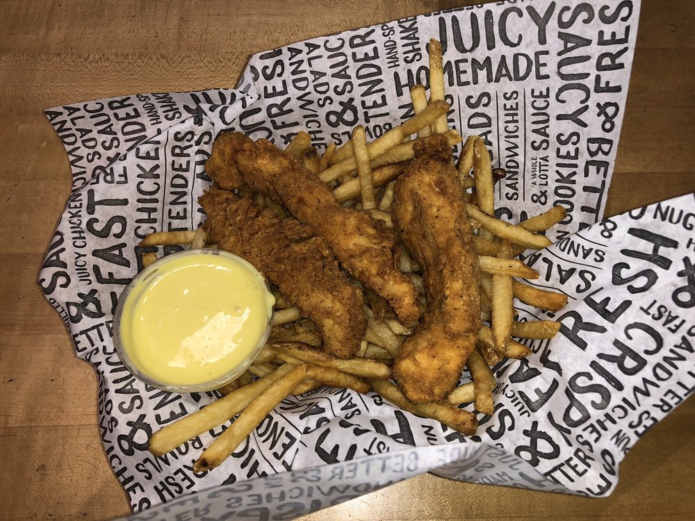 PDQ Restaurant 12499 S Cleveland Ave, Fort Myers