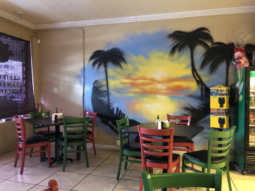 Island Spicez 3437 Fowler St, Fort Myers