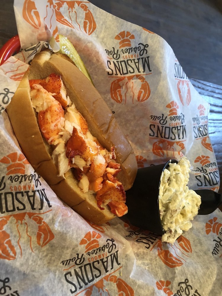 Masons Famous Lobster Rolls 2122 First St, Fort Myers