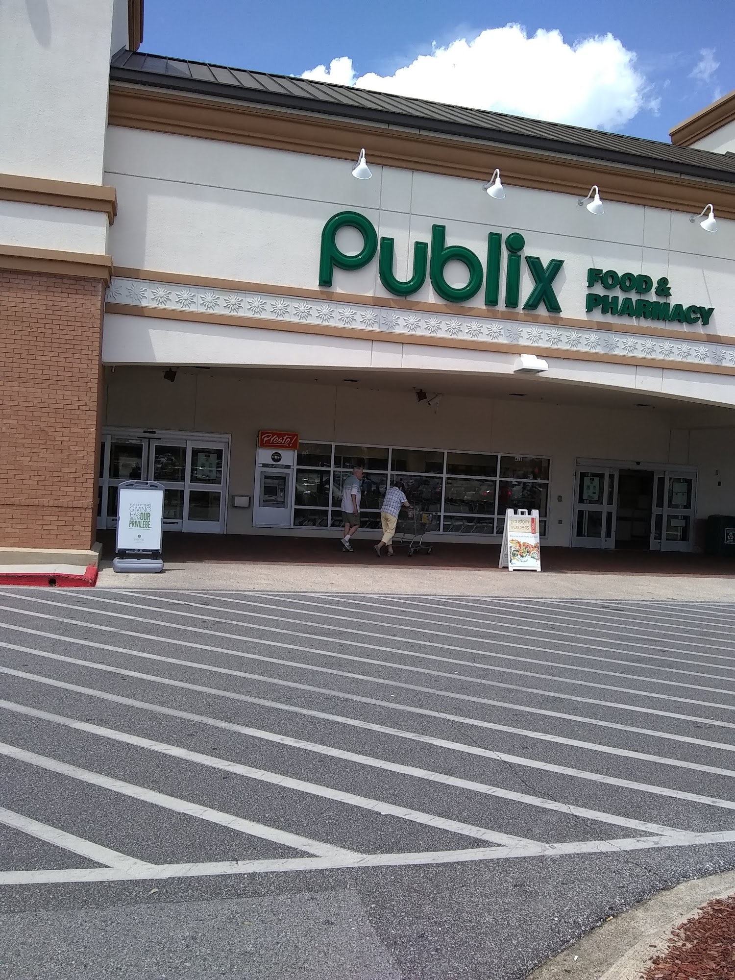 Publix Super Market at Sun Plaza Shopping Center