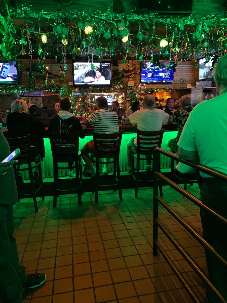 Flanigan's Seafood Bar and Grill 4 N Federal Hwy, Hallandale Beach