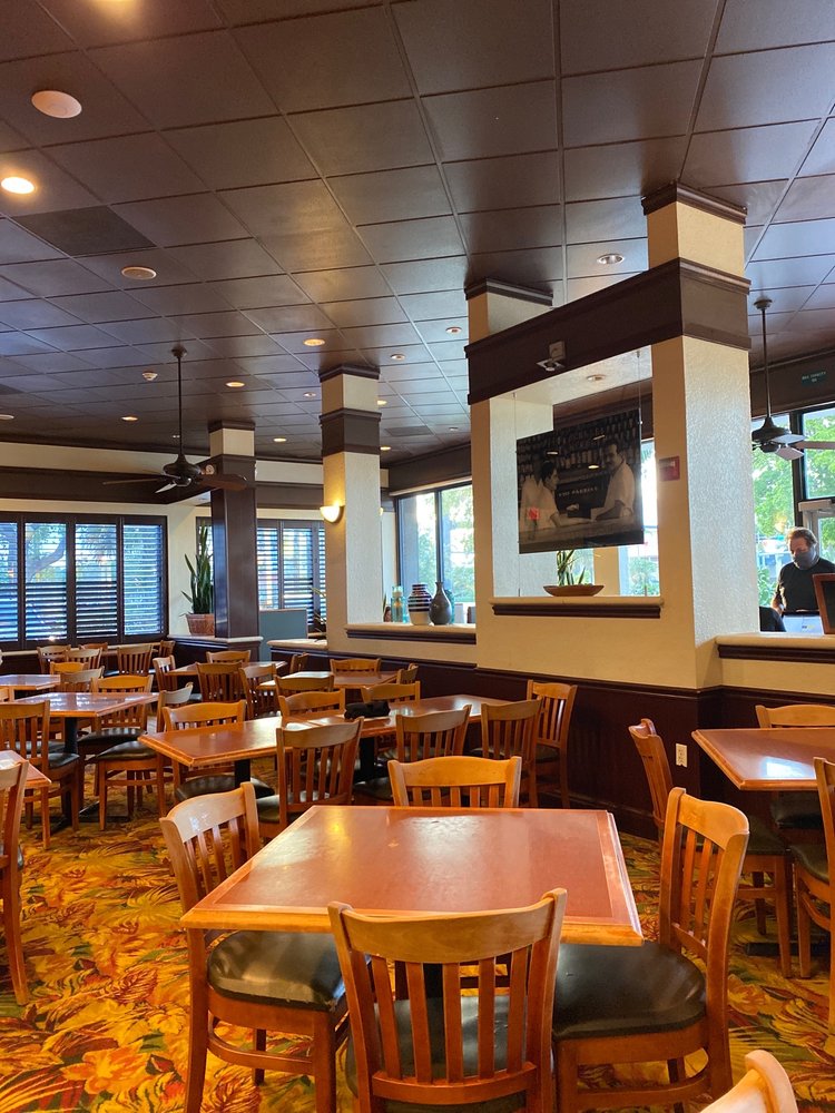Padrino's Cuban, Hallandale Beach 2500 E Hallandale Beach Blvd, Hallandale Beach