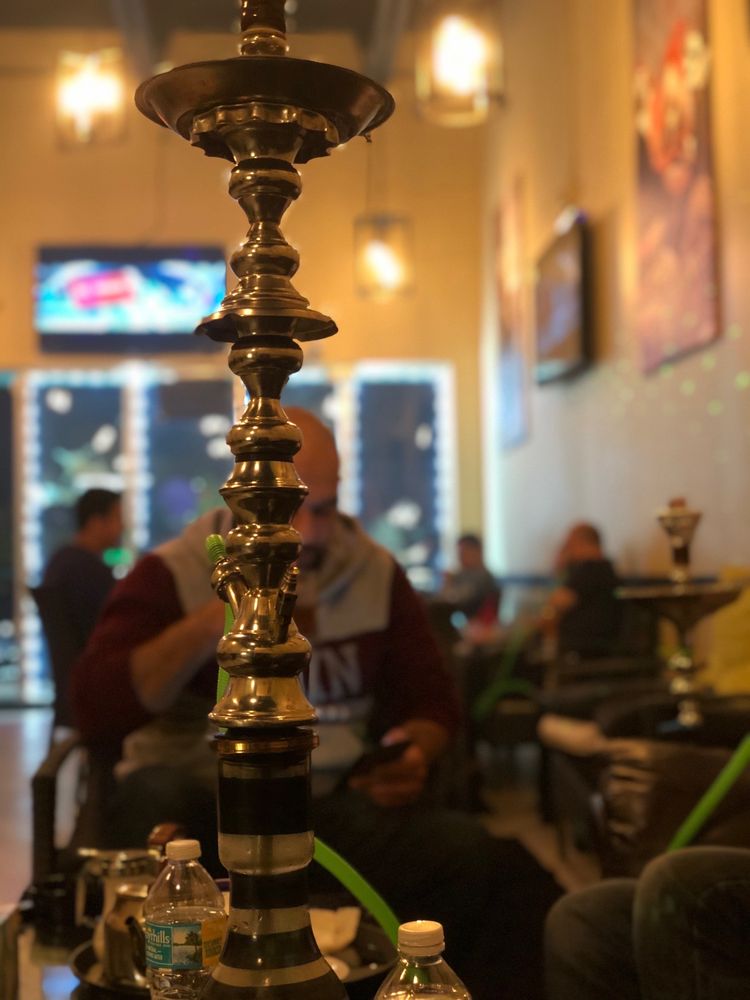 HOOKAH UP CAFE 1011 W Hallandale Beach Blvd Unit 104, Hallandale Beach