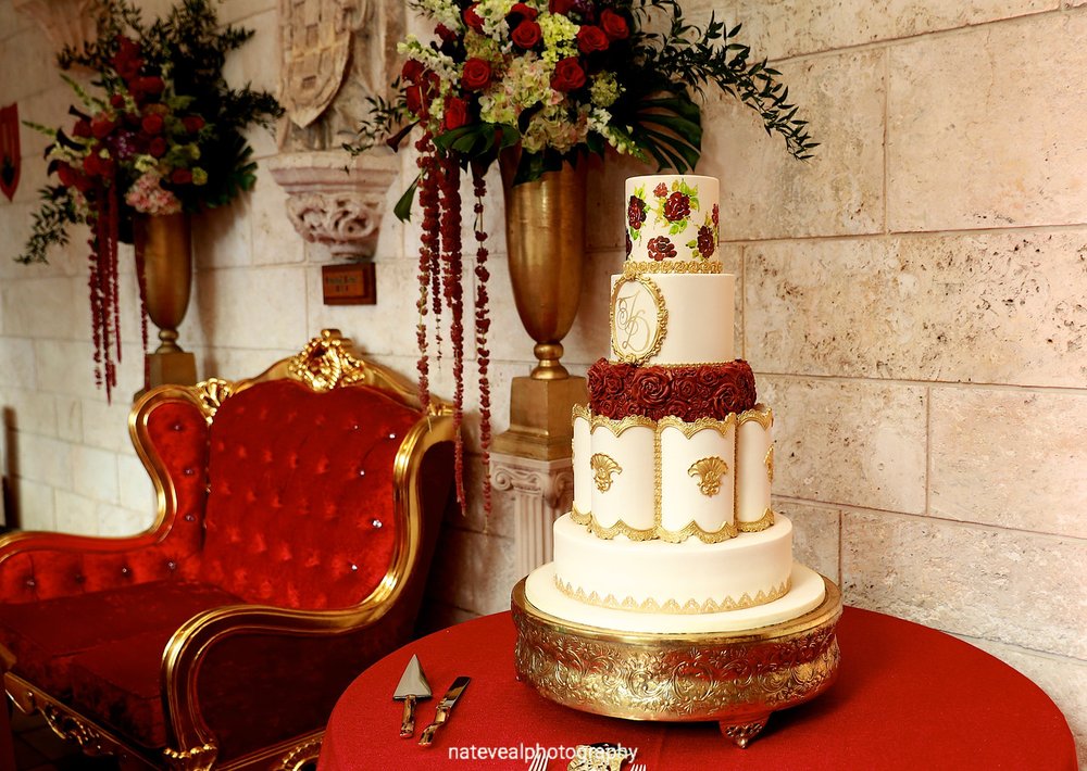 Elegant Temptations Cakes 10840 NW 138th St #2, Hialeah Gardens