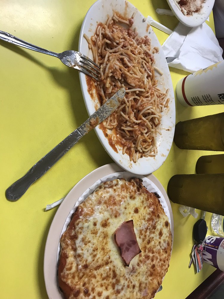 Rey's Pizza 1050 E 8th Ave, Hialeah
