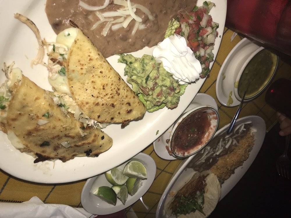 Los Magueyes Restaurant 6870 NW 169th St, Hialeah