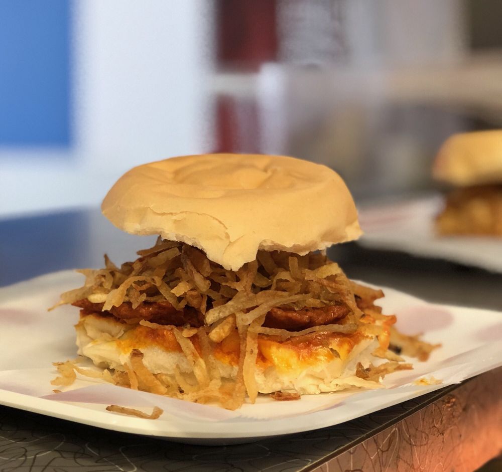 El Rey De Las Fritas 421 W 29th St, Hialeah