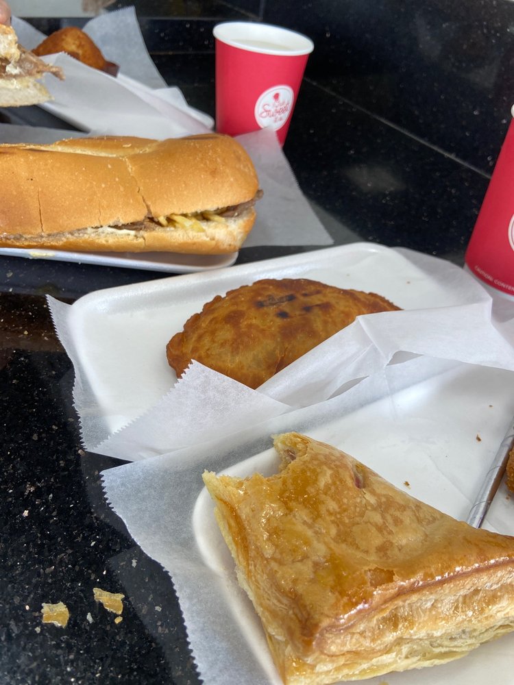 Vicky Bakery 5500 W 16th Ave, Hialeah