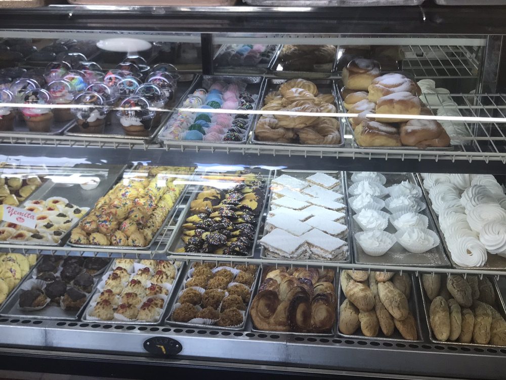Vicky Bakery 860 SE 8th St, Hialeah