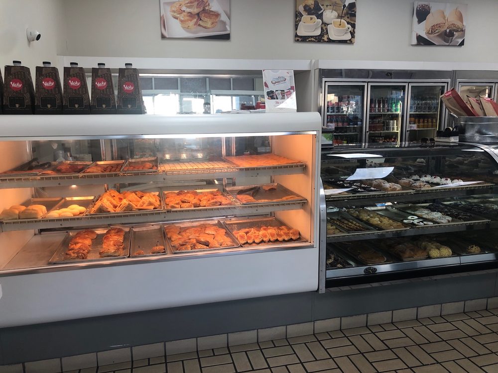 Vicky Bakery 2885 W 68th St, Hialeah