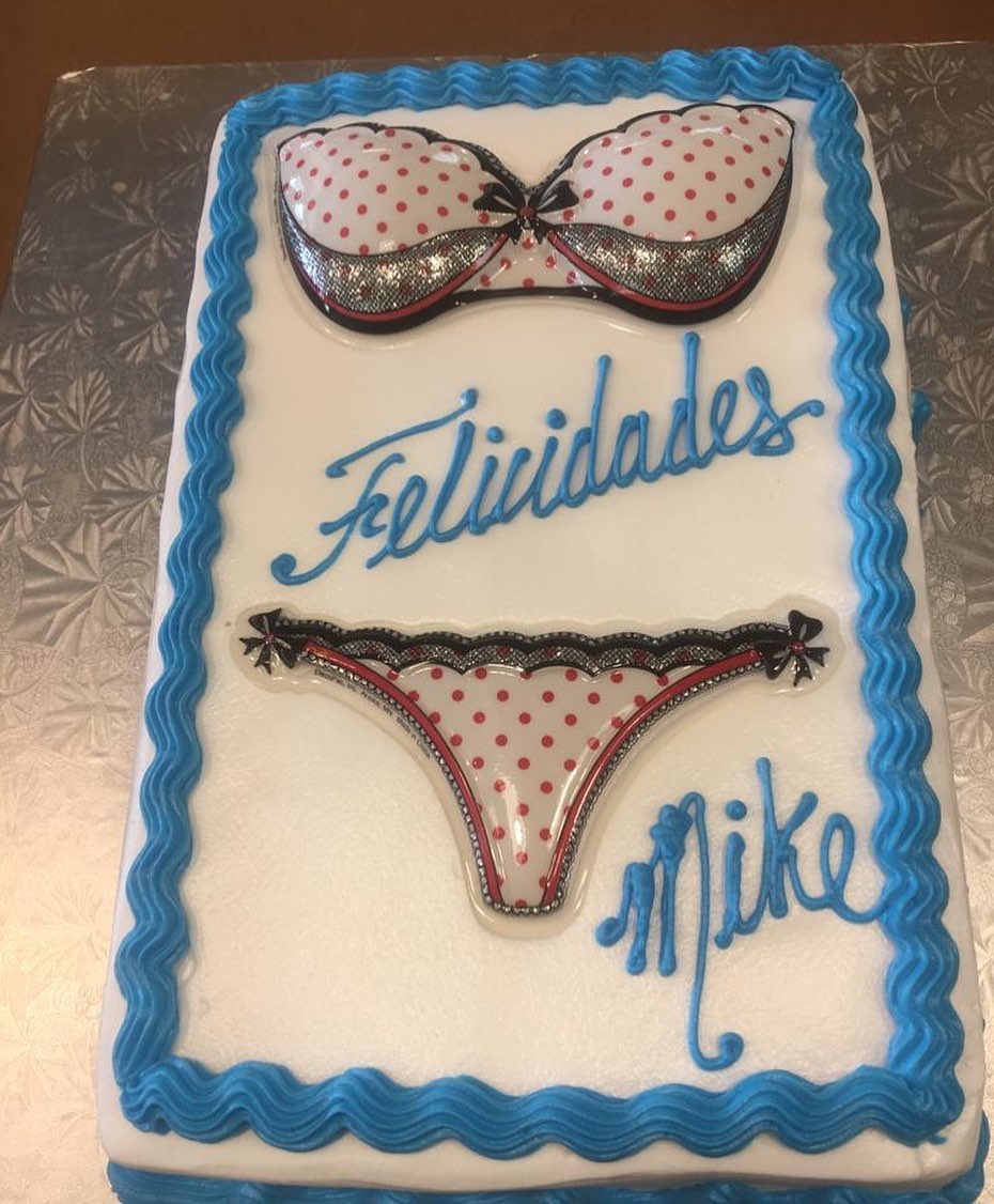 Tommy's Bakery 2349 W 52nd St, Hialeah