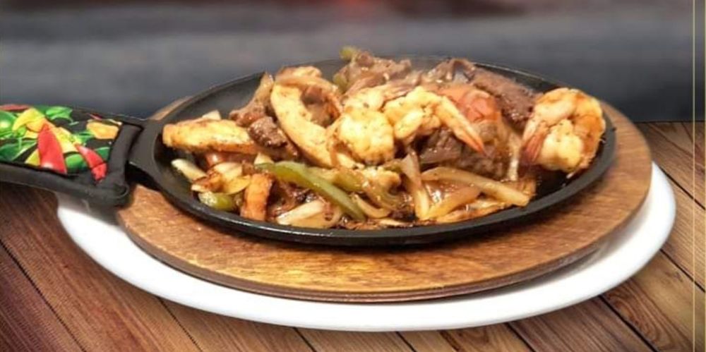 La Pupusa Factory 1804 W 68th St # 1, Hialeah