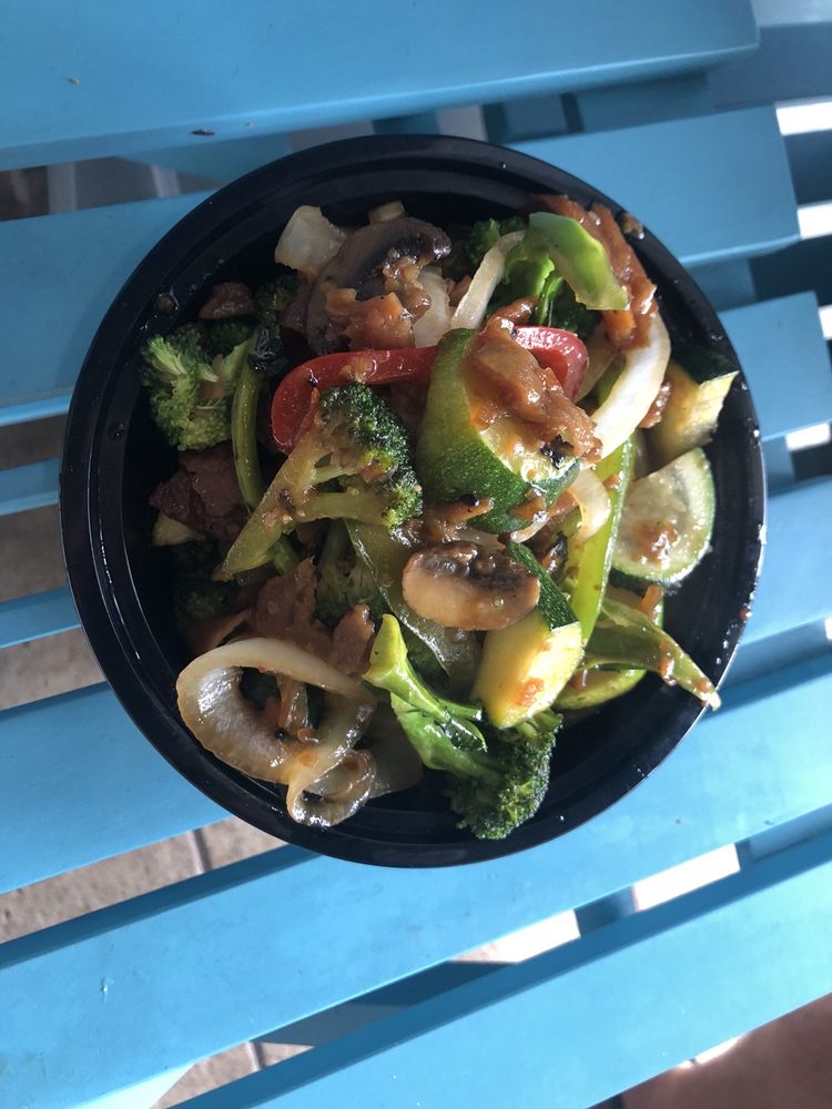 Quinoa-Connection 134 Hialeah Dr, Hialeah