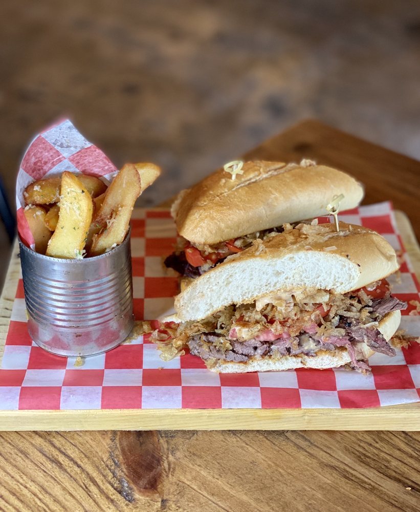 Pan.Com Sandwicheria 1255 W 46th St #18, Hialeah