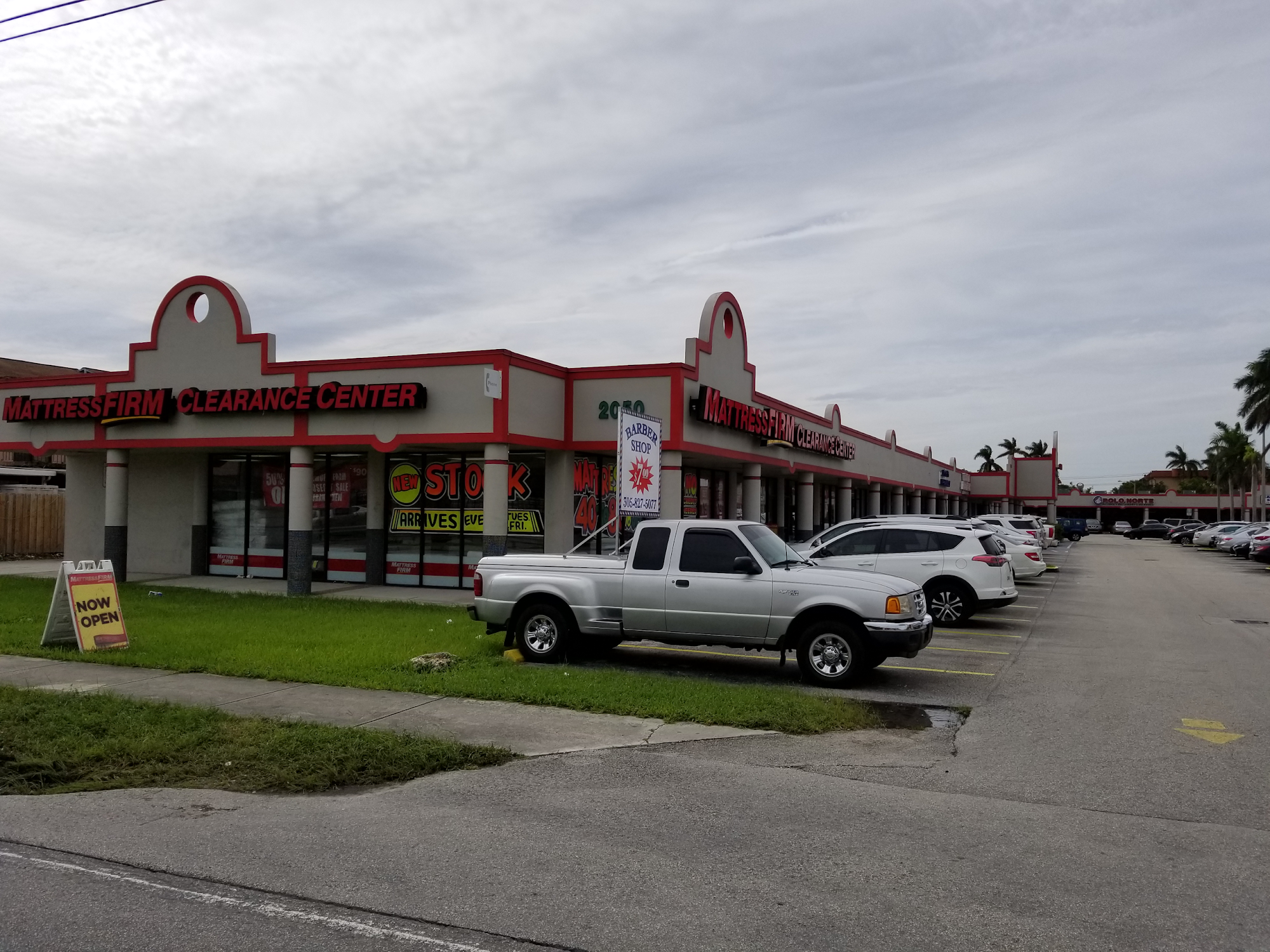 Mattress Firm Clearance Center Hialeah Palmetto