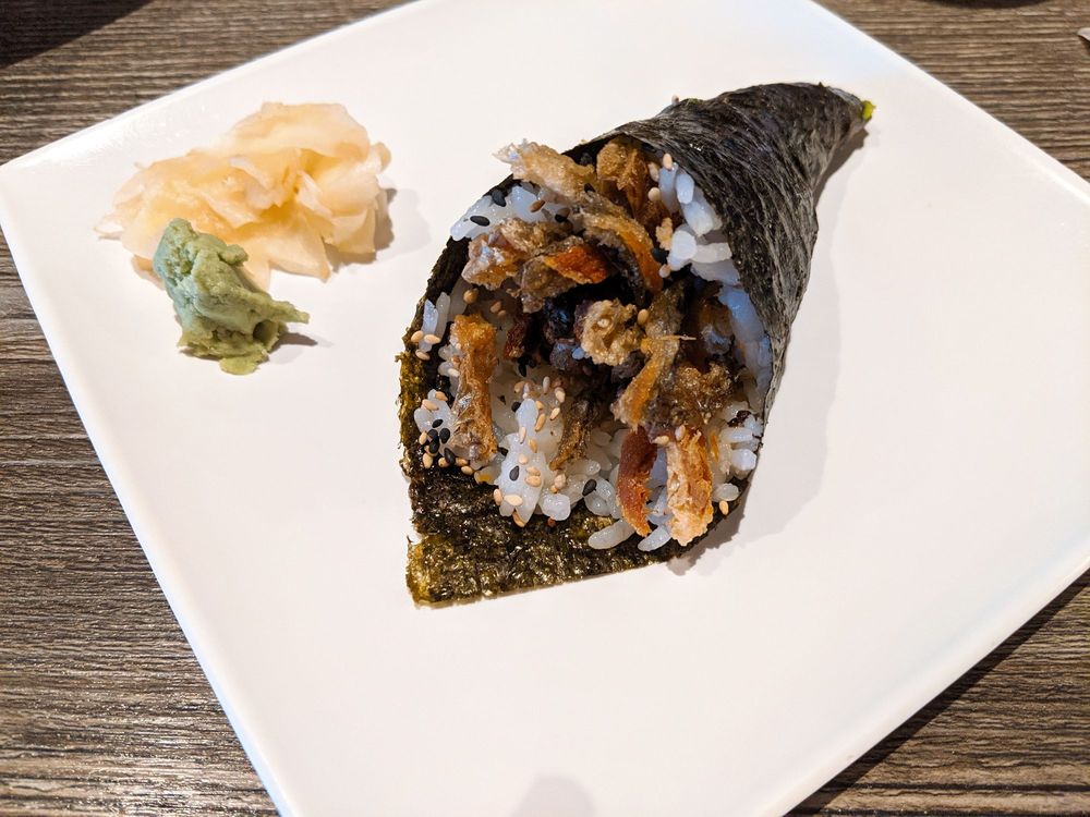 Nakorn Roll & Bowl 5341 Sheridan St, Hollywood