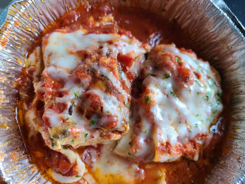 Mama Mia's Italian Restaurant and Pizzeria 12220 Atlantic Blvd UNIT 114, Jacksonville