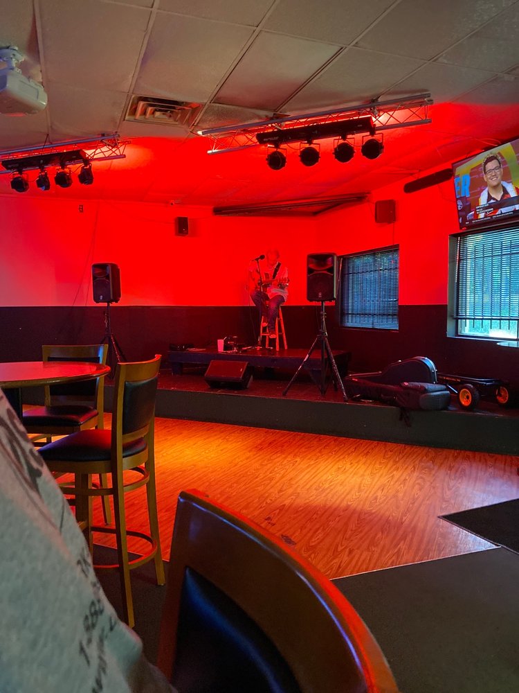 Lillian's Sports Grill 5393 Roosevelt Blvd # 6, Jacksonville
