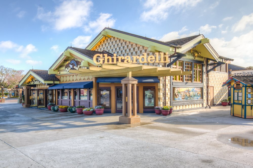 Ghirardelli Soda Fountain & Chocolate Shop