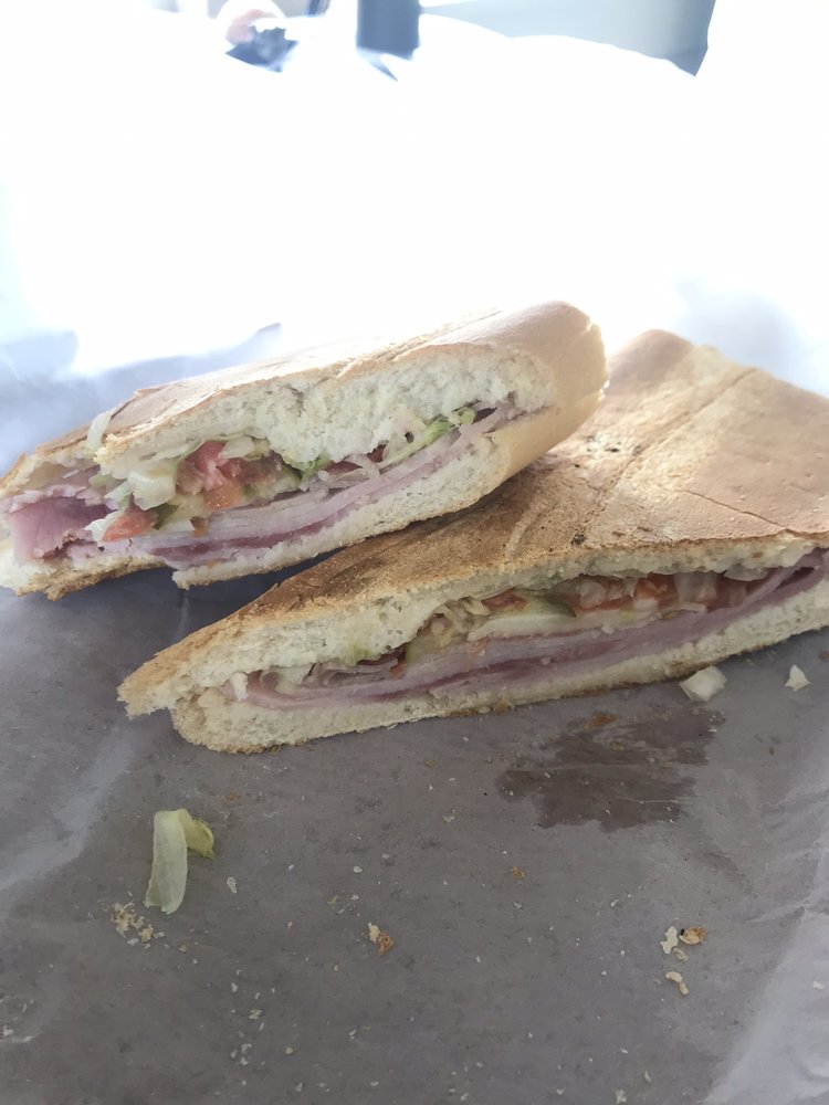 Julio's Sandwich Shop 1825 E Edgewood Dr, Lakeland