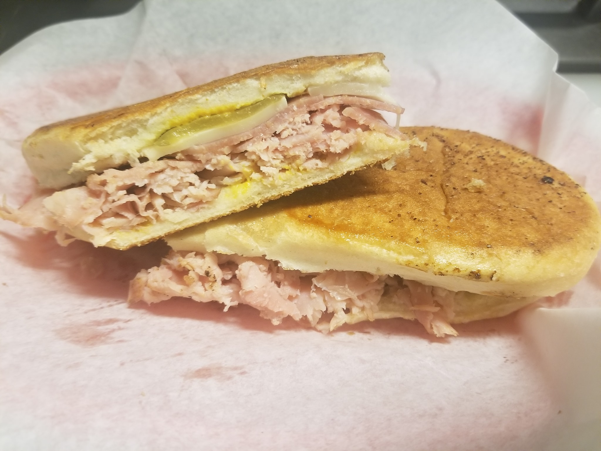 Decisions Grill & Bar 1621 E Edgewood Dr G, Lakeland