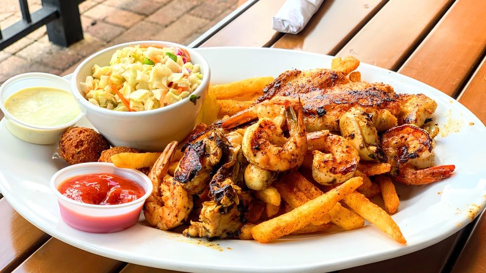 Fish City Grill 1485 Town Center Dr Suite D112, Lakeland