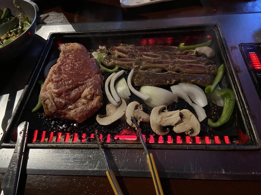 Izziban Sushi & BBQ 7225 W Oakland Park Blvd, Lauderhill