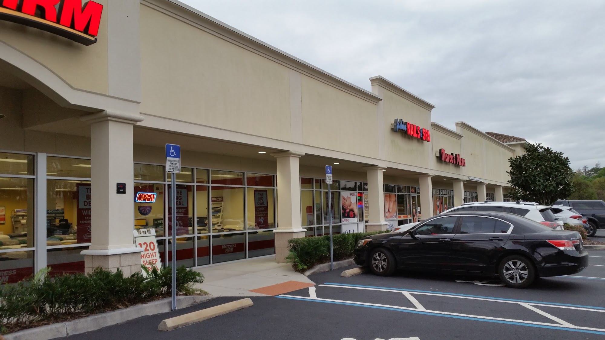 Mattress Firm County Line Commons