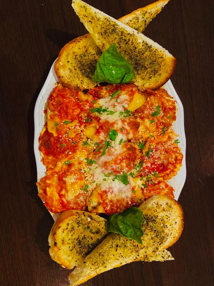 Genna Pizza Company 4301 N Wickham Rd, Melbourne