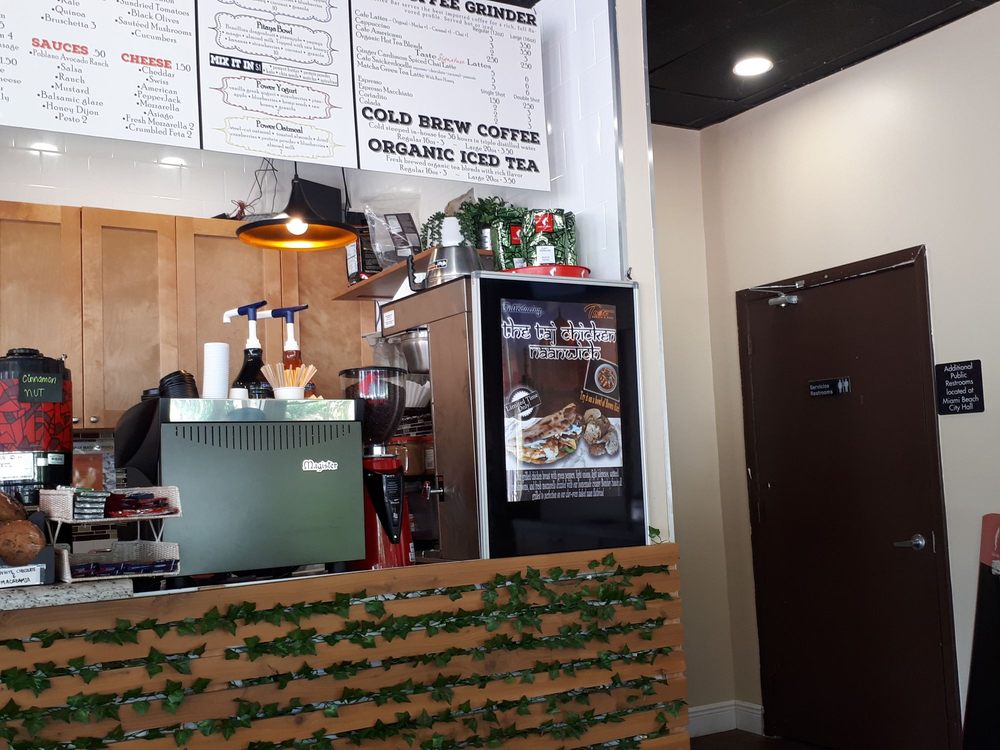 Taste Cafe 773 17th St, Miami Beach