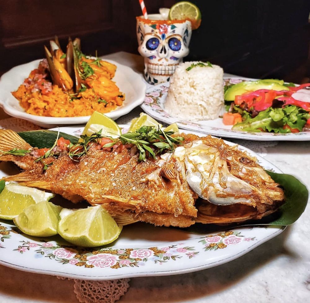 La Ventana Colombian Restaurant 710 Washington Ave, Miami Beach