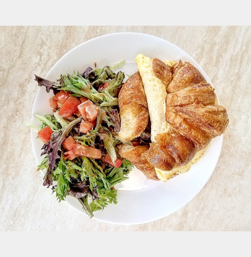 La Provence Cafe And Bakery 433 W 41st St, Miami Beach