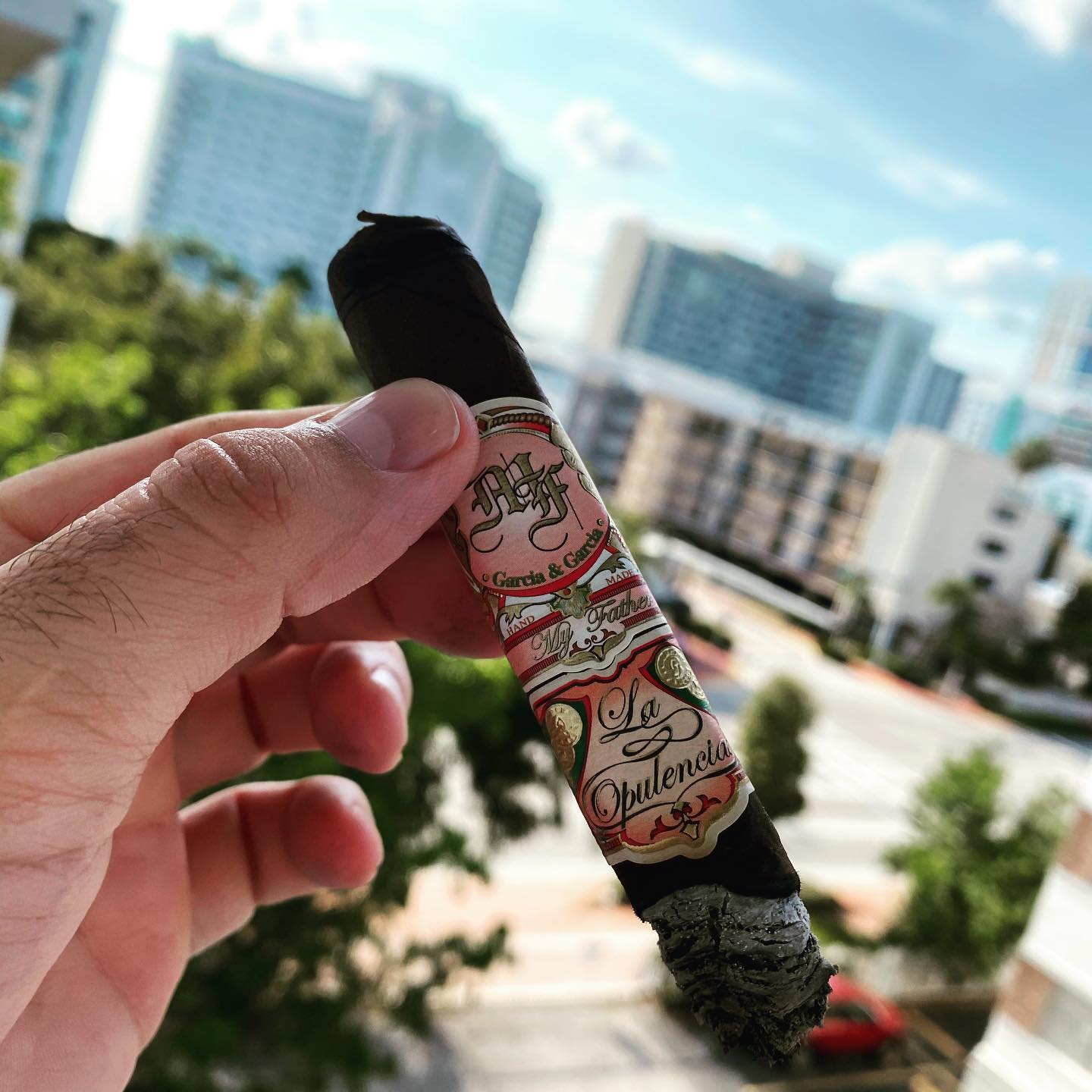 Deco Drive Cigars & Hookah Lounge 414 Lincoln Rd, Miami Beach