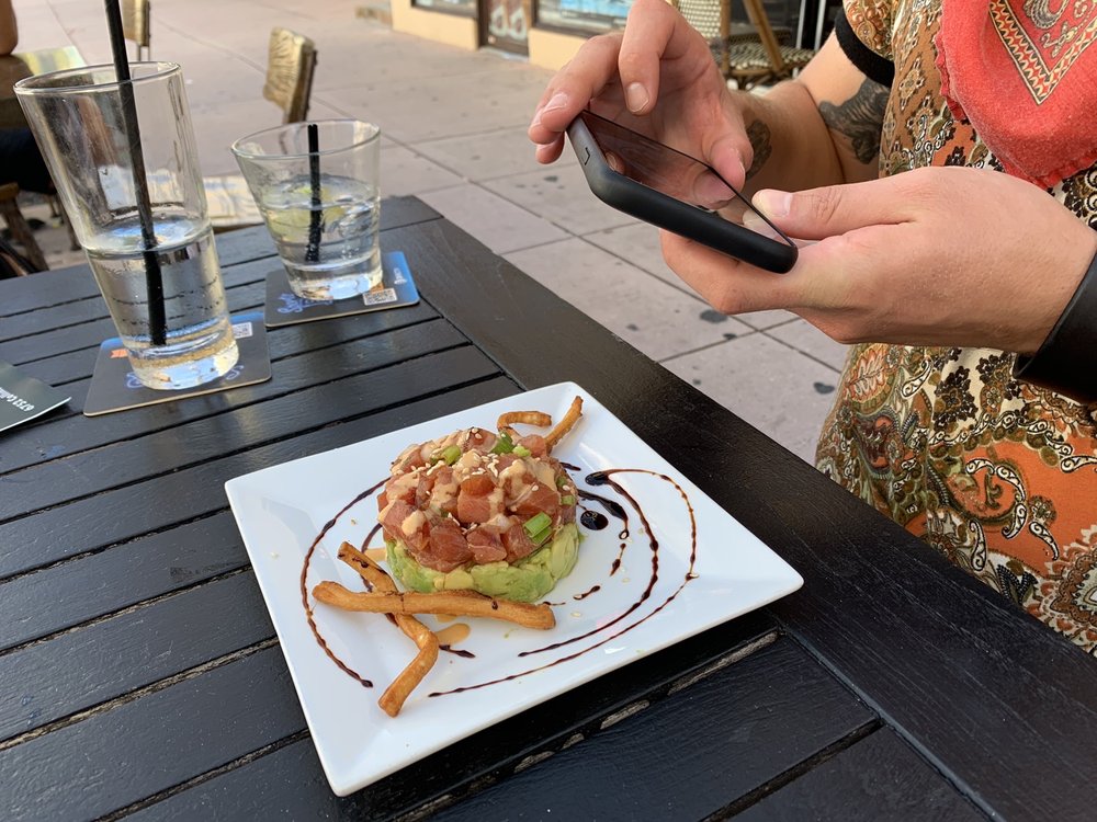 Sand Bar + Kitchen 6752 Collins Ave, Miami Beach