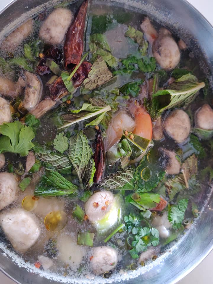 Lucky Thai Food 1570 Alton Rd #C, Miami Beach