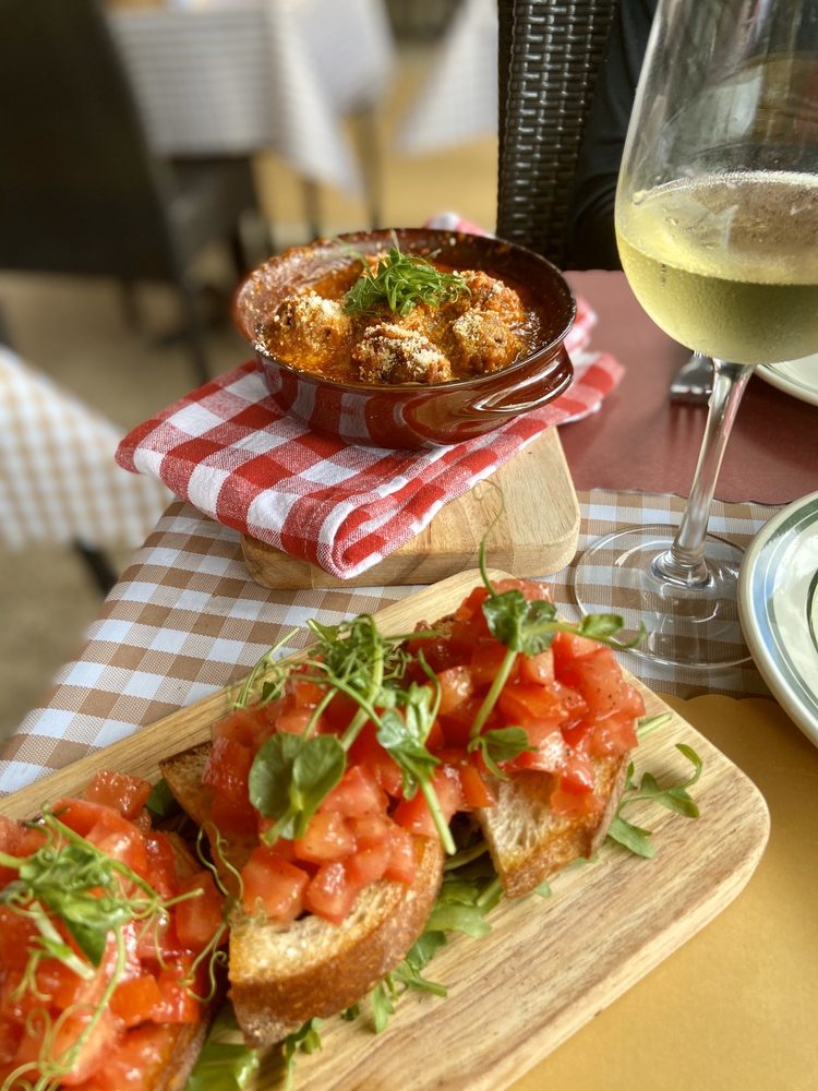 Il Pastaiolo 1130 Collins Ave, Miami Beach