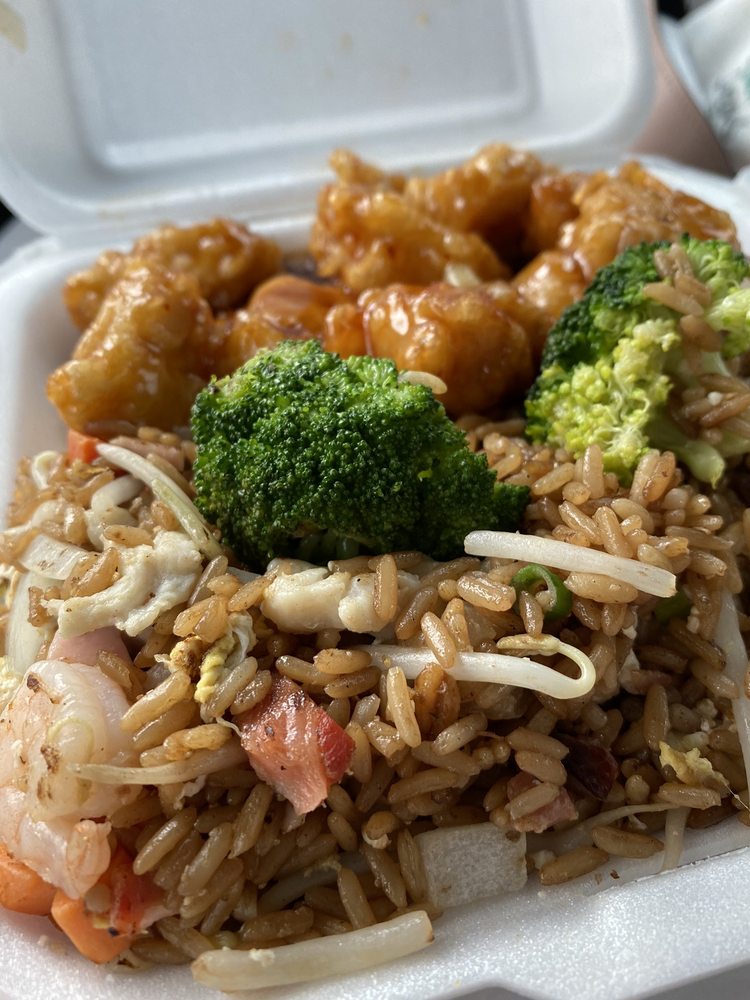 China Town 18344 NW 7th Ave, Miami