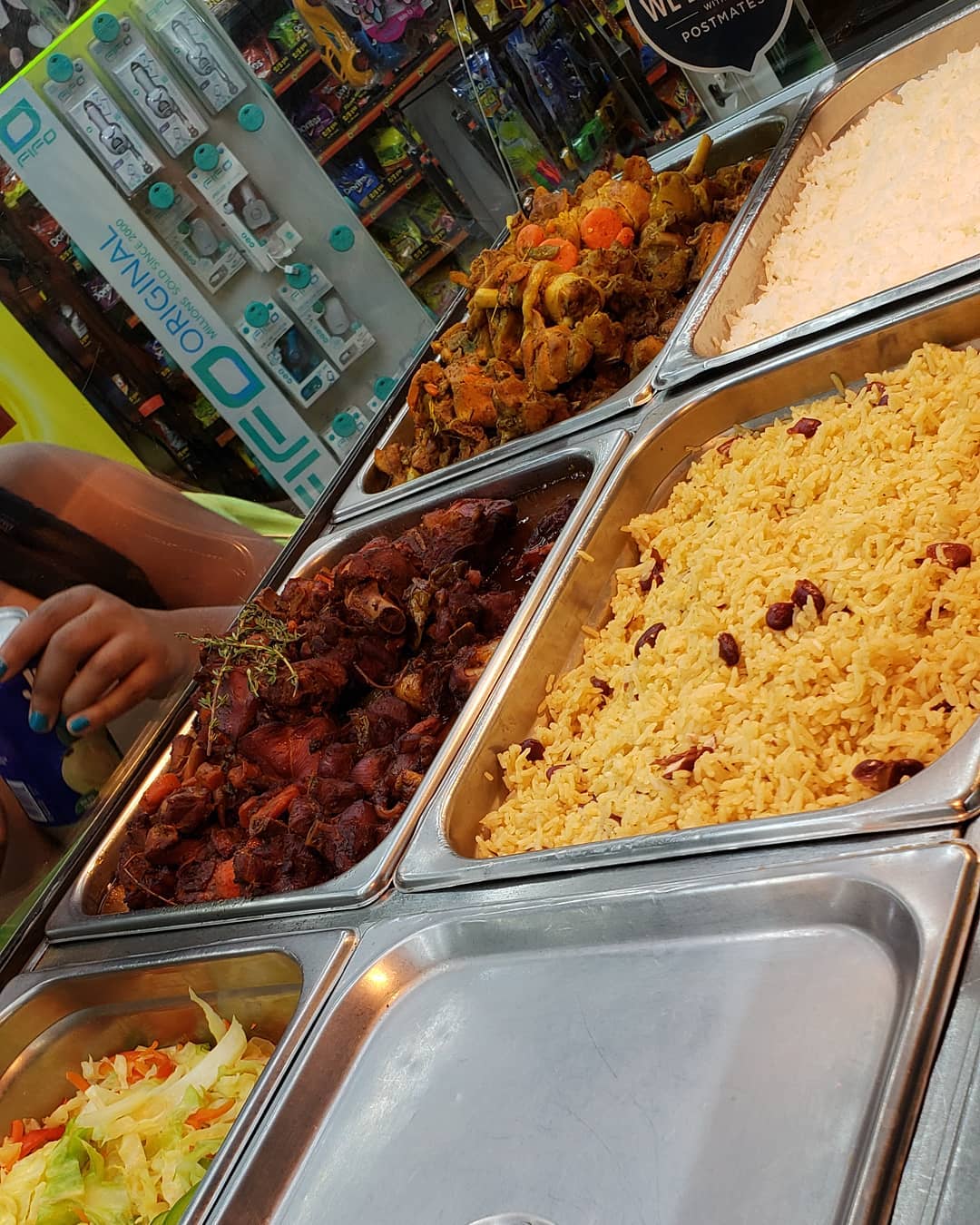 Perry Wings Express 18553 NW 27th Ave, Miami Gardens