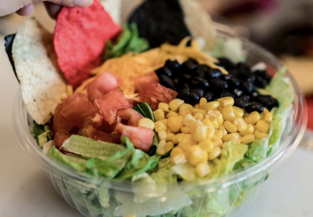 Giardino Gourmet Salads 8008 NW 154th St, Miami Lakes