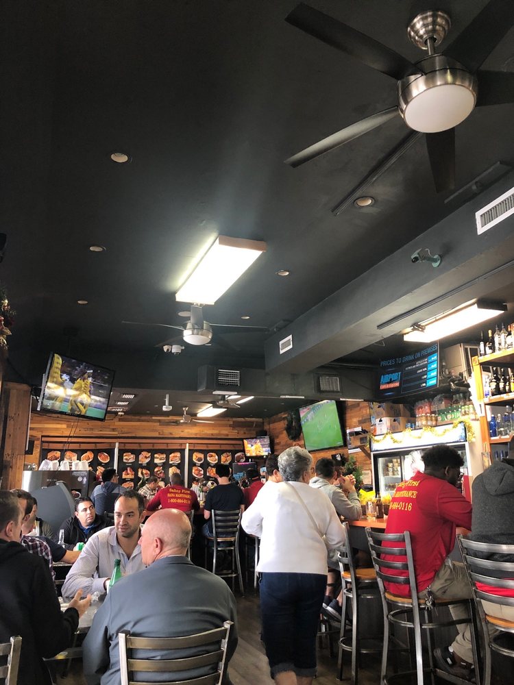 Airport Cafe & Liquors 4427 NW 36th St, Miami Springs