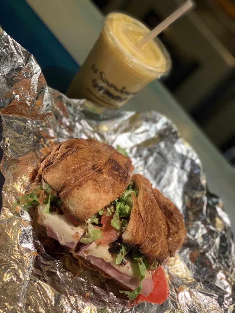 La Sandwicherie brickell 34 SW 8th St, Miami