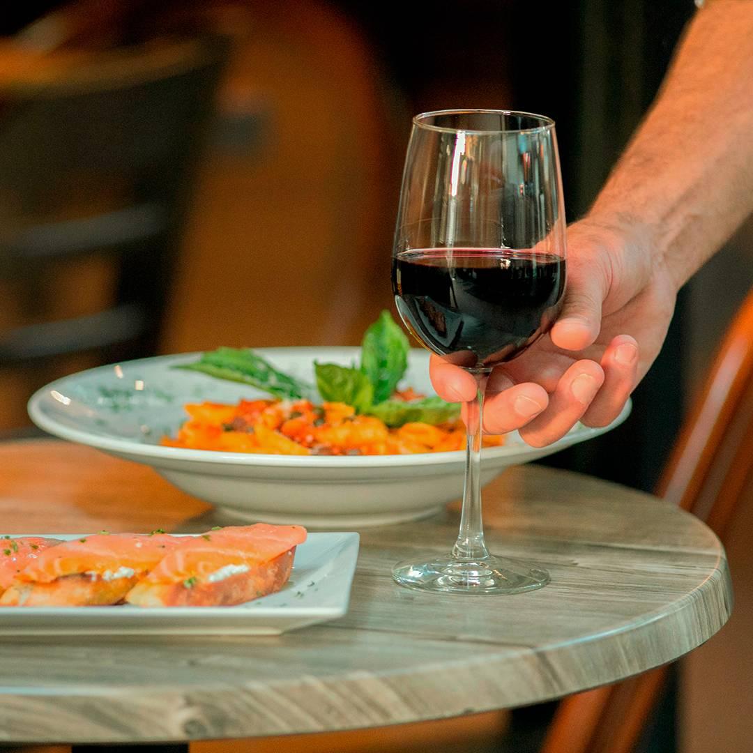 Ristorante Fratelli Milano 213 SE 1st St, Miami