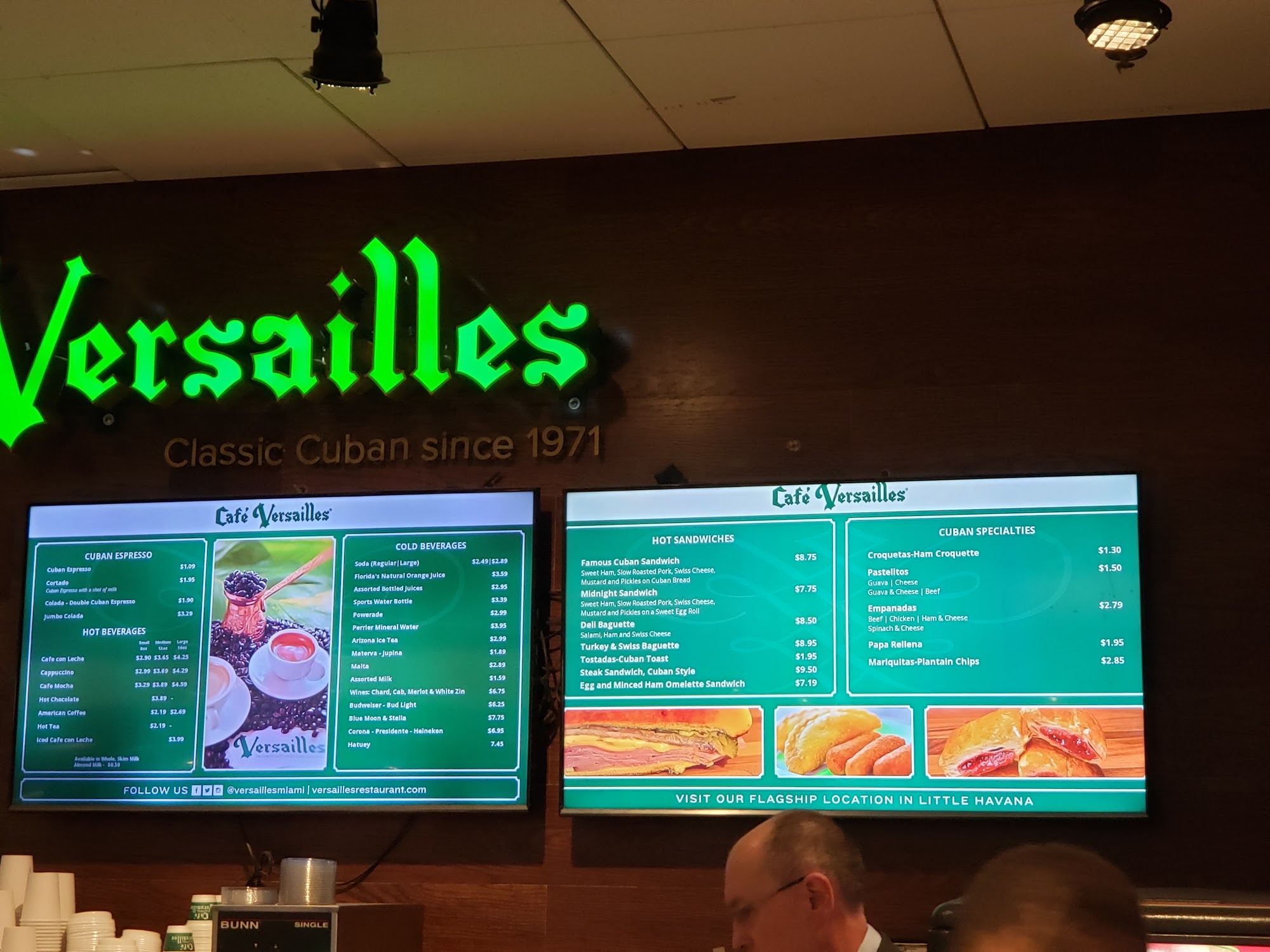 Café Versailles Menu