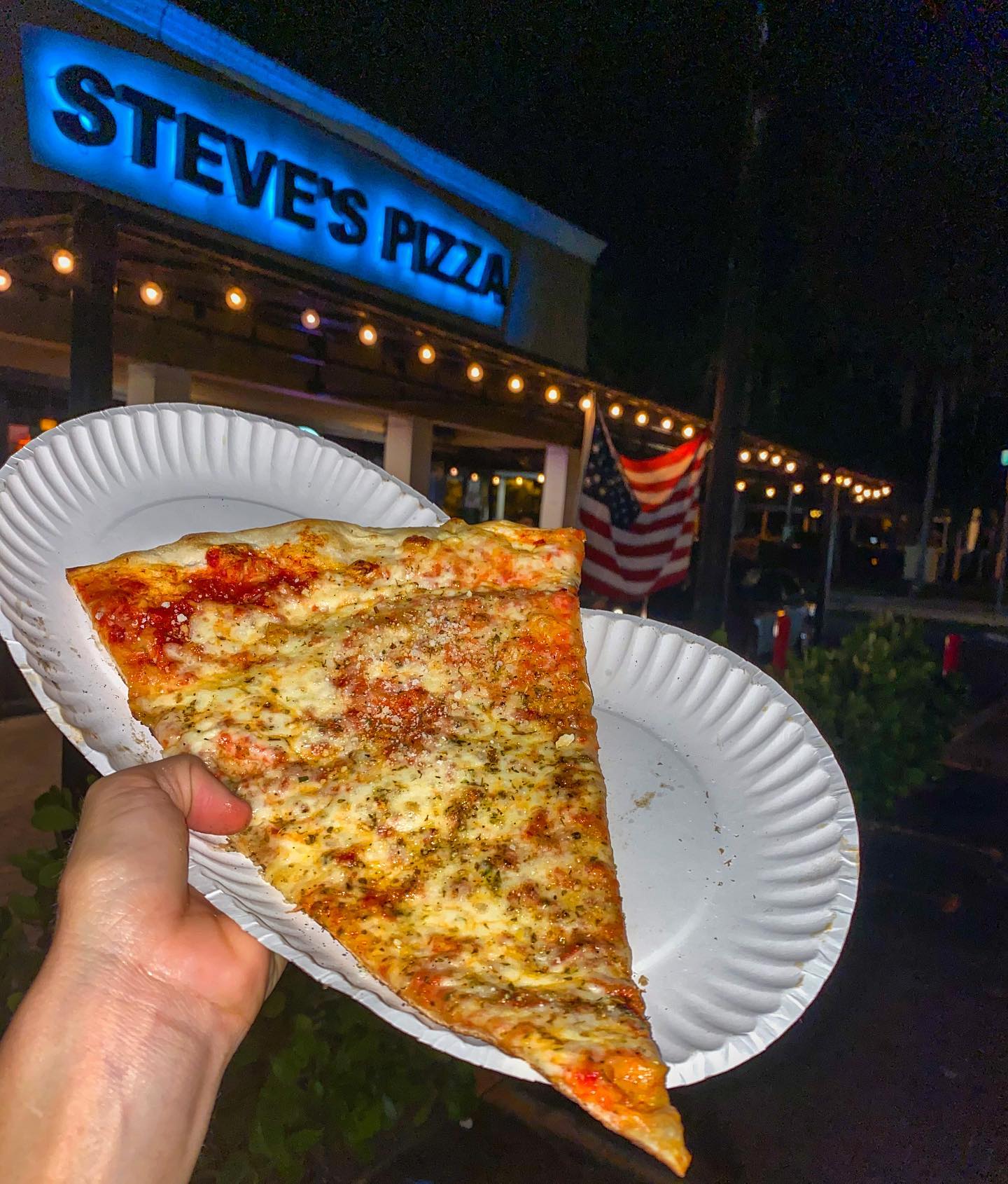 Steve's Pizza 12101 Biscayne Blvd, Miami