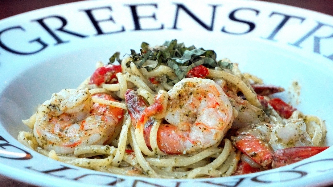 Greenstreet Cafe 3468 Main Hwy, Miami