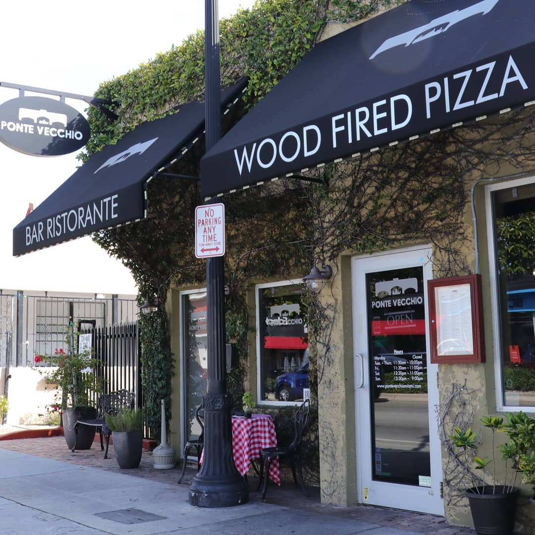 Ponte Vecchio Ristorante e Pizzeria 2250 Coral Way, Miami