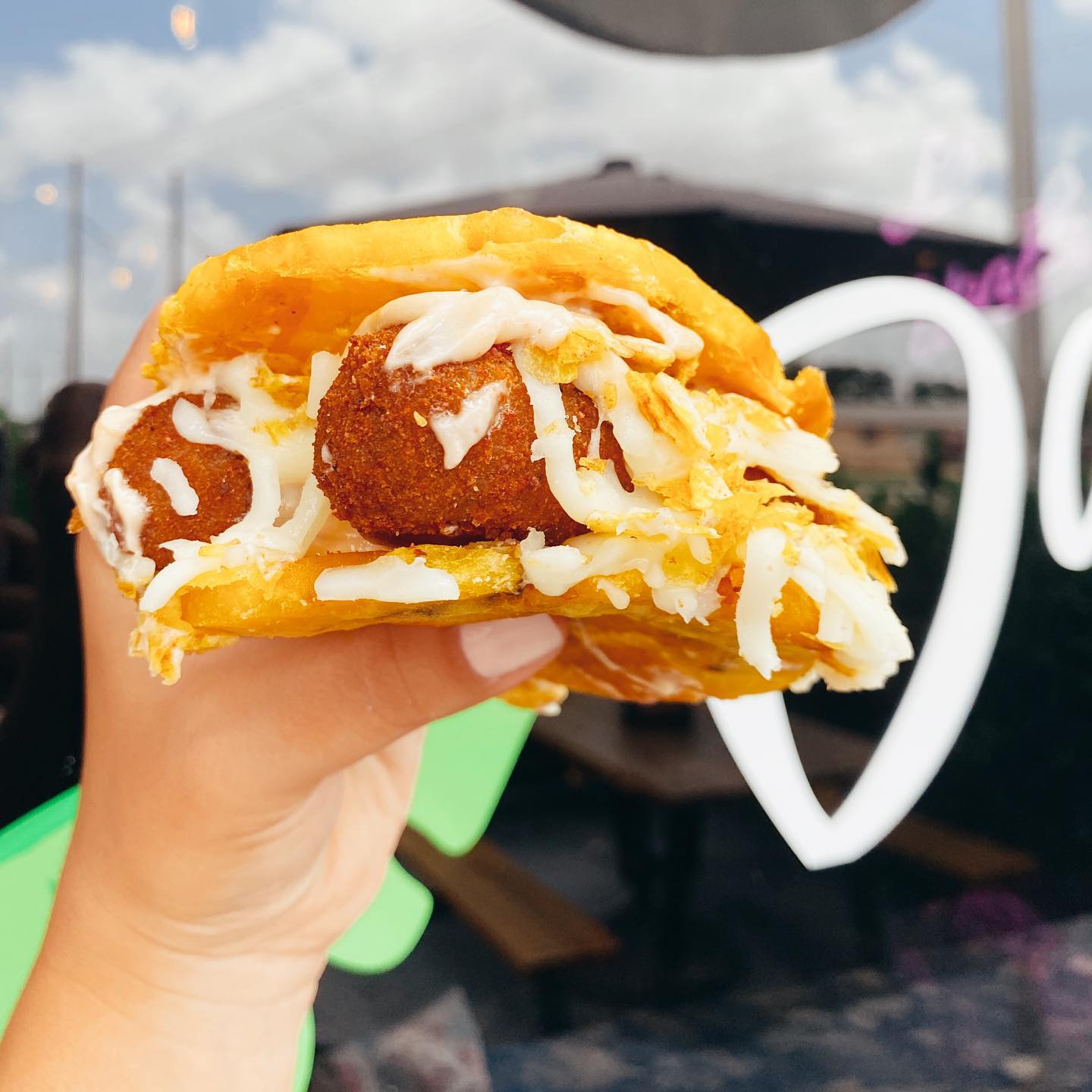 Dos Croquetas 10505 SW 40th St, Miami
