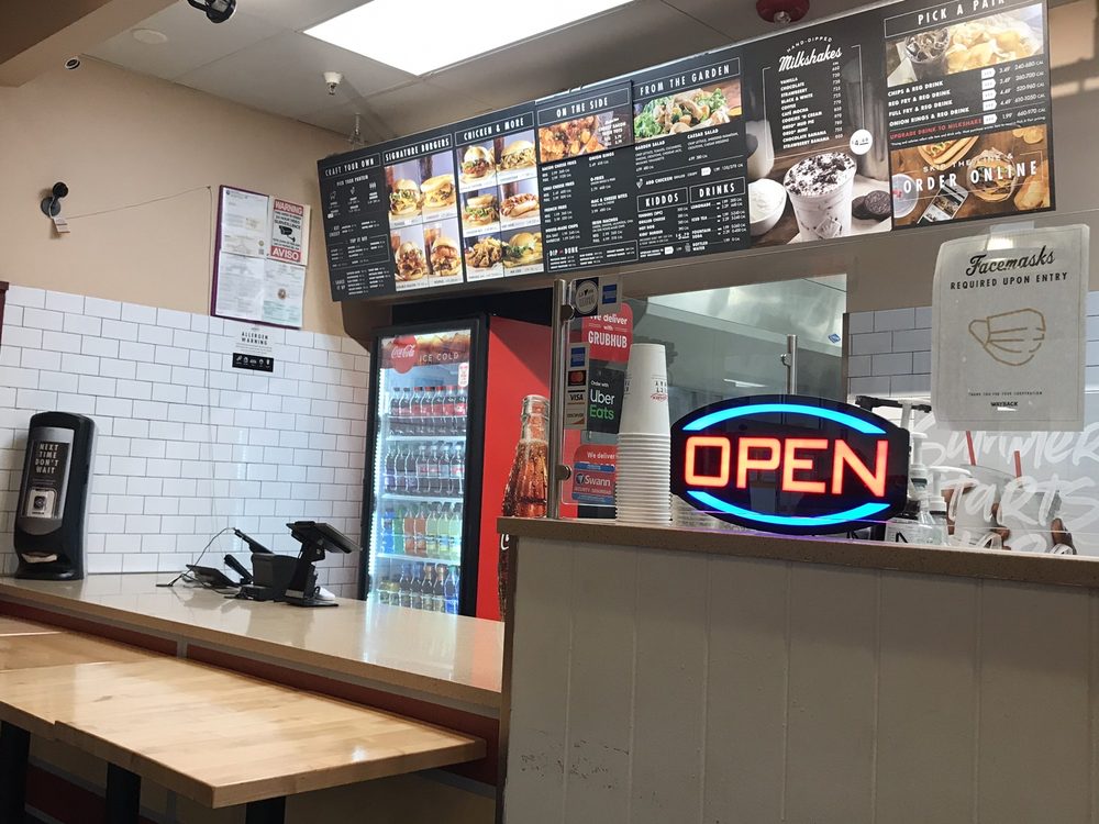 Wayback Burgers 17030 US-441, Mt Dora